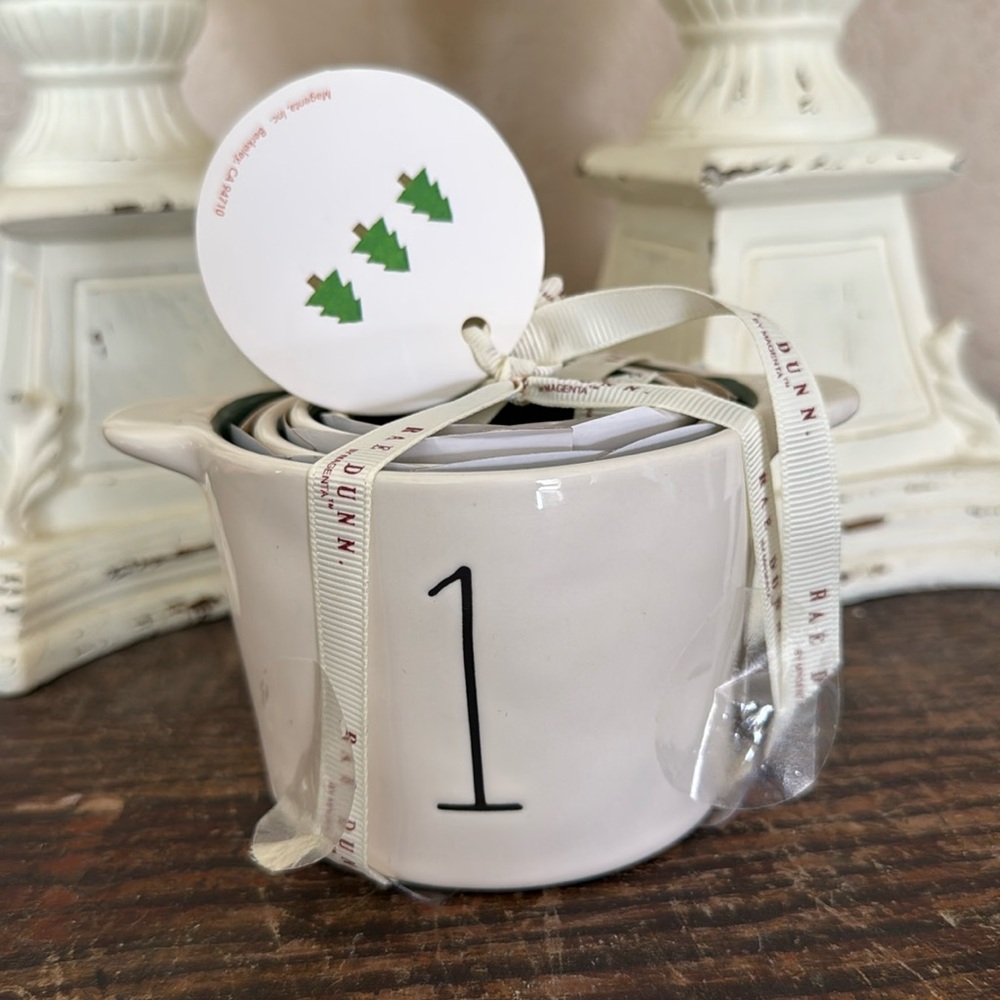 Rae Dunn Christmas Tree Measuring Cups